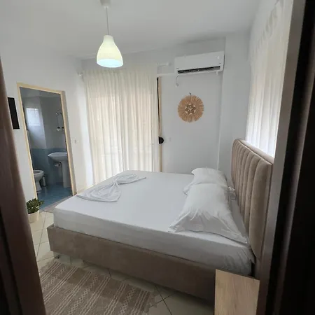 Helios Sarande