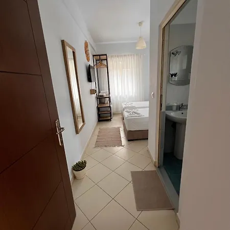 Guest house Helios *