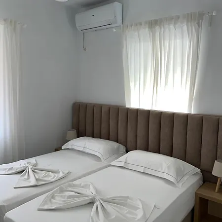 Helios Sarande