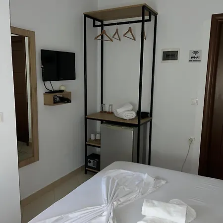 Guest house Helios *