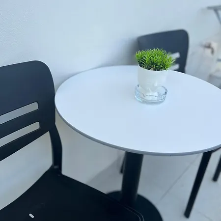 Helios 게스트하우스 3*