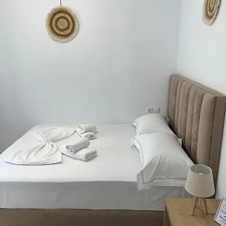 게스트하우스 Helios Sarandë