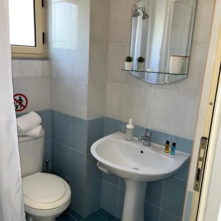 Helios Guest house Sarande